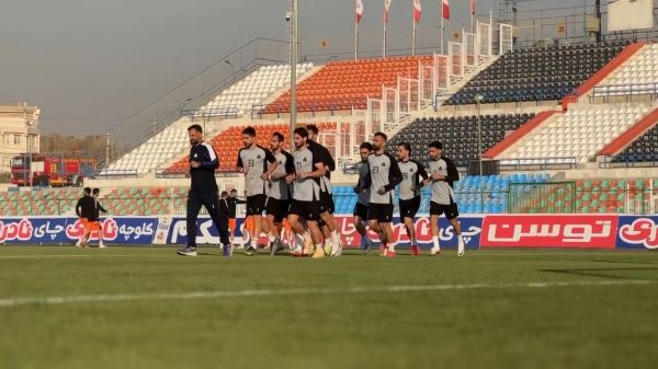 بررسی عملکرد اخیر هوادار در بازی های گذشته